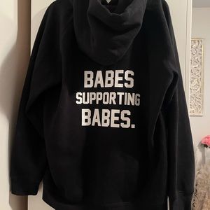NWOT Brunette The Label ‘Babes Supporting Babes’ Long & Slouchy Hoodie Black 🖤